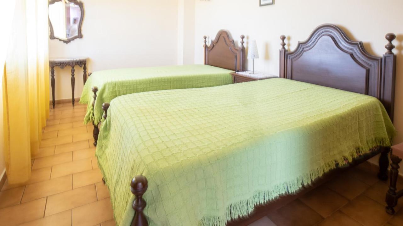 Apartamento Tio Pedro - By Bedzy アルブフェイラ エクステリア 写真